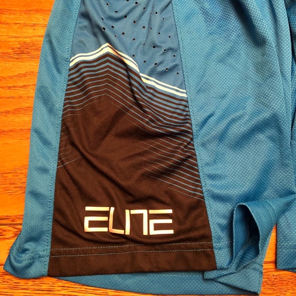 Nike Elite Shorts🔵 - Picture 2 of 5